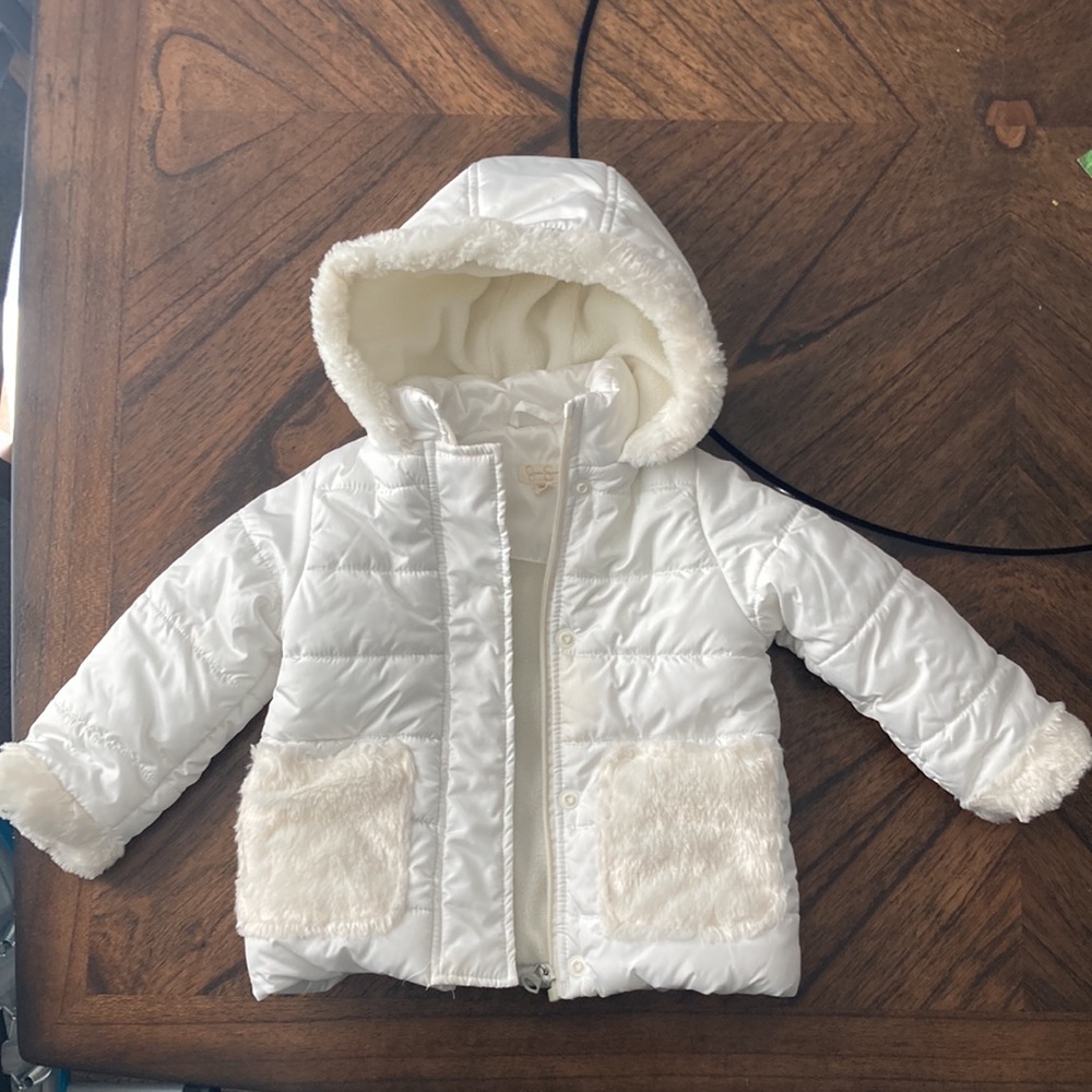 Jessica Simpson white puffer coat 18M